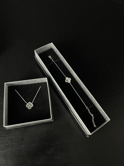 Pulseira Clover - especial valentine´s day