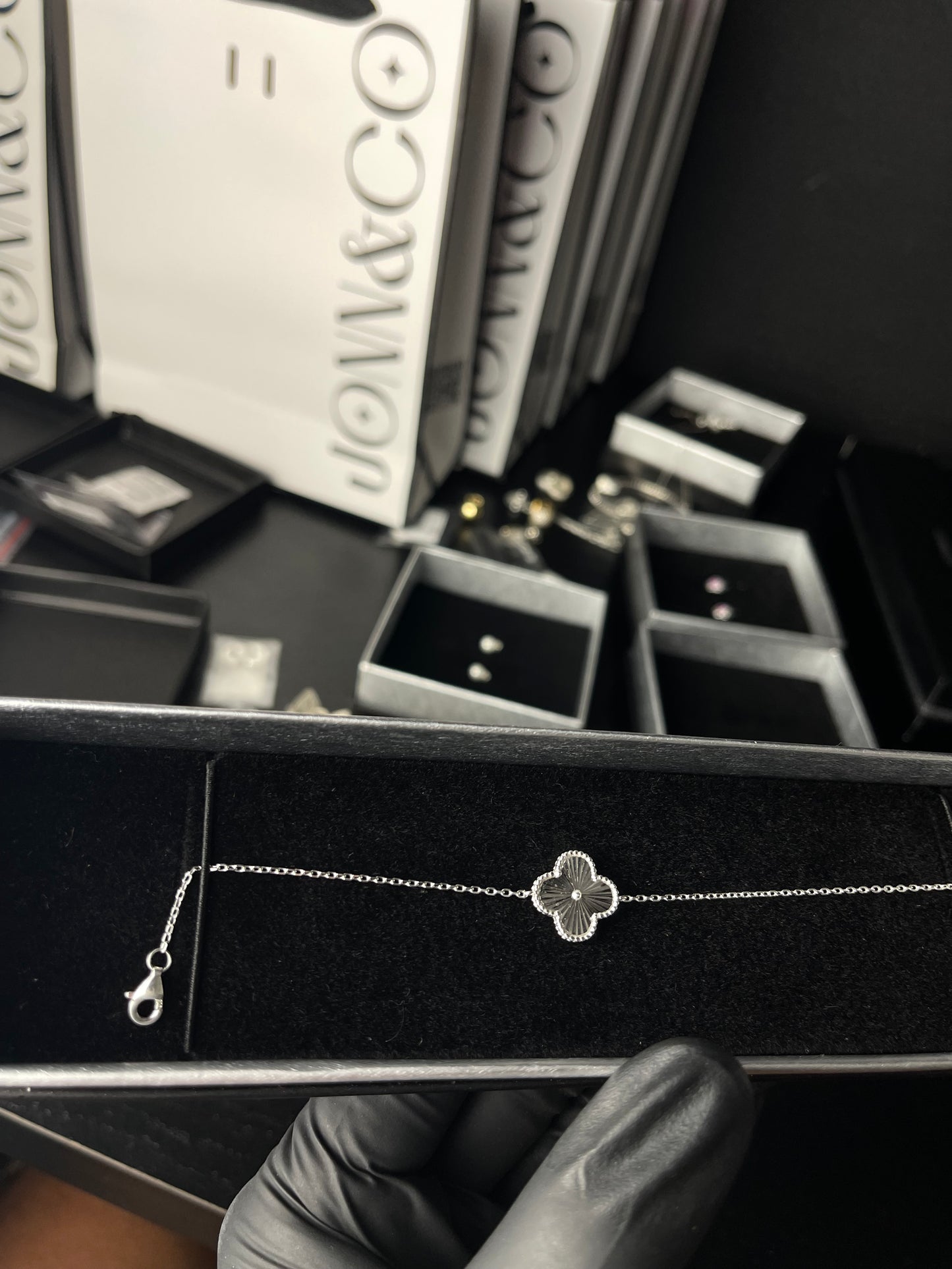 Pulseira Clover - especial valentine´s day